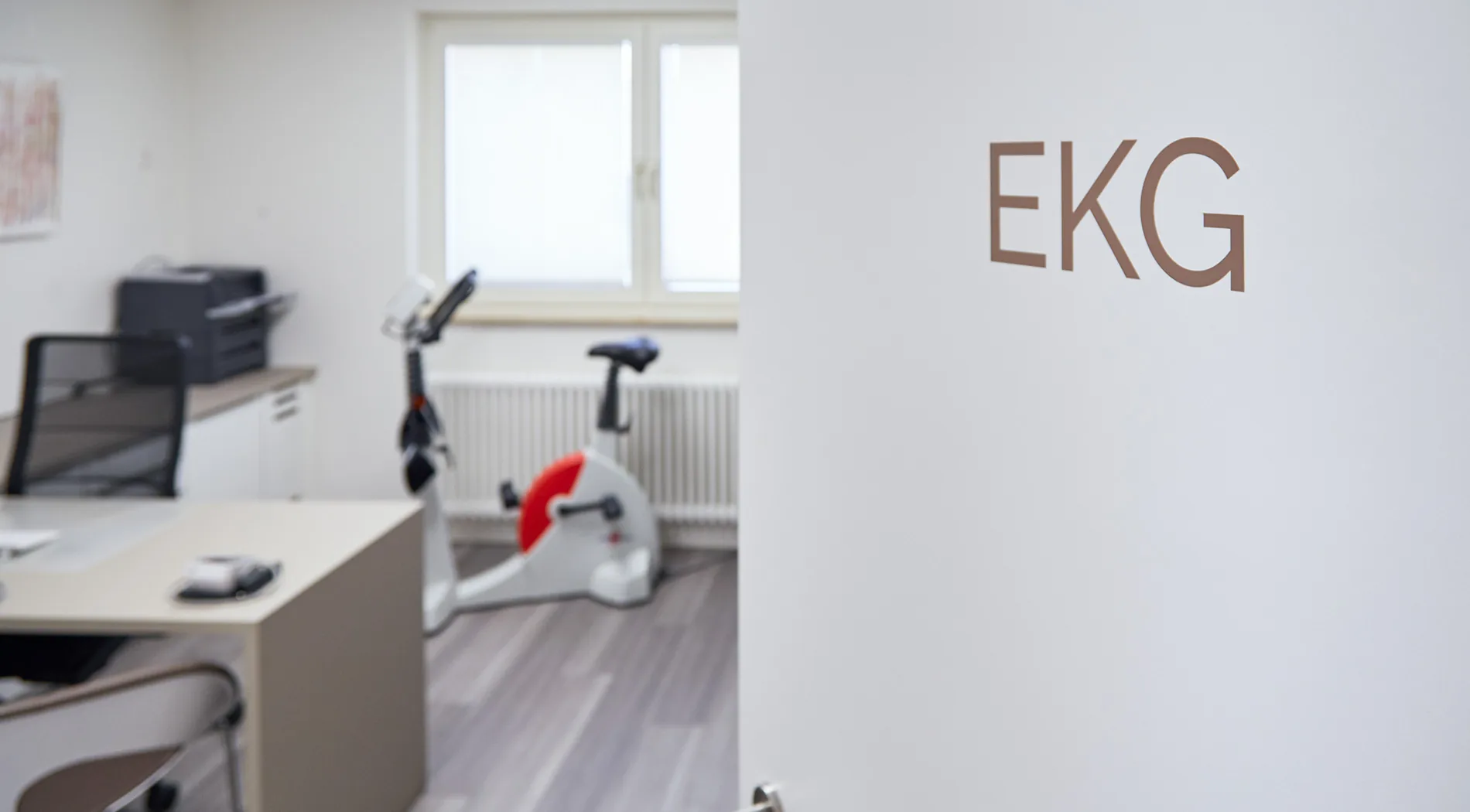 Südstadtpraxis – rundgang 02 EKG und Ergometrie